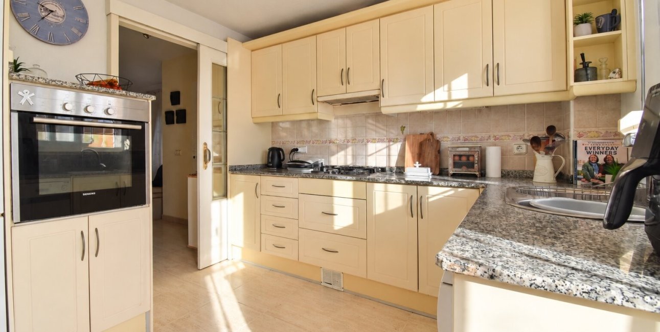 Resale - Townhouse -
Orihuela Costa - Los Altos