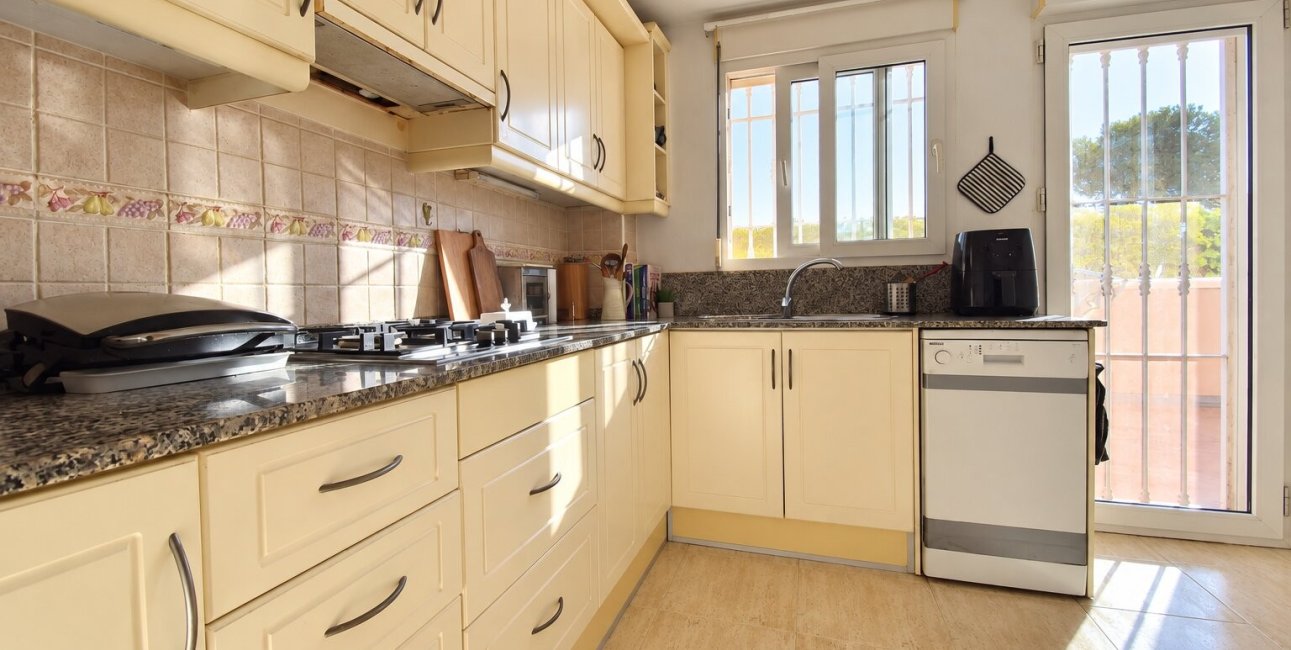 Resale - Townhouse -
Orihuela Costa - Los Altos