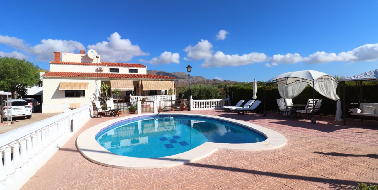Resale - Country House -
Crevillente - Crevillente - Country