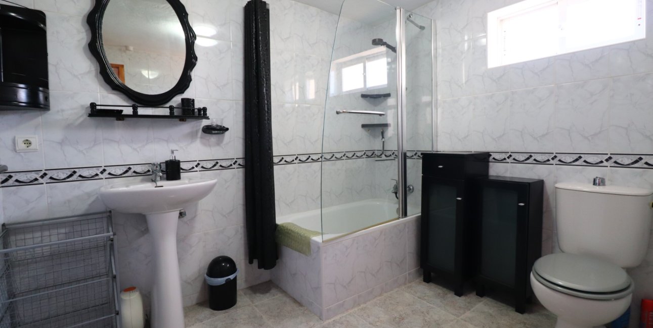 Resale - Country House -
Crevillente - Crevillente - Country