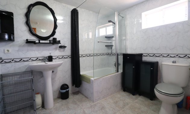 Resale - Country House -
Crevillente - Crevillente - Country