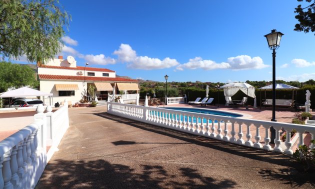 Resale - Country House -
Crevillente - Crevillente - Country