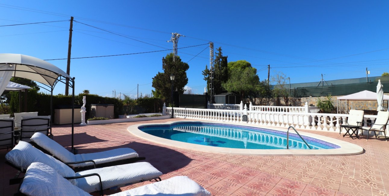 Resale - Country House -
Crevillente - Crevillente - Country