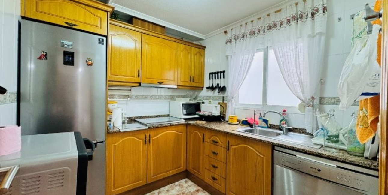 Resale - Apartment / flat -
Torrevieja - La Mata