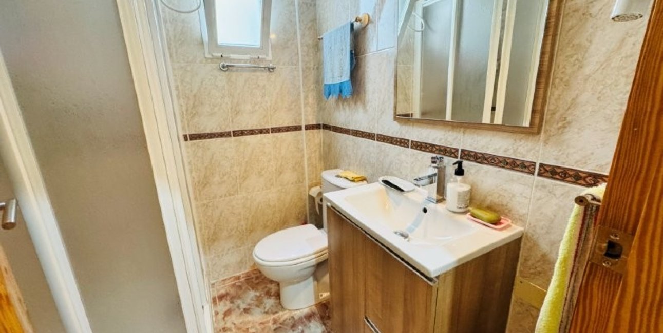 Resale - Apartment / flat -
Torrevieja - La Mata