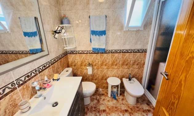 Resale - Apartment / flat -
Torrevieja - La Mata