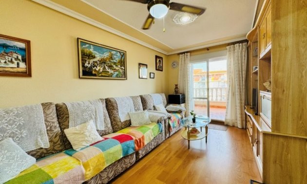 Resale - Apartment / flat -
Torrevieja - La Mata