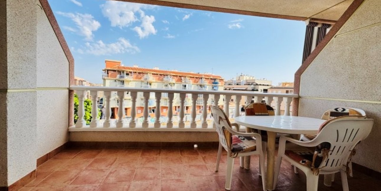 Resale - Apartment / flat -
Torrevieja - La Mata