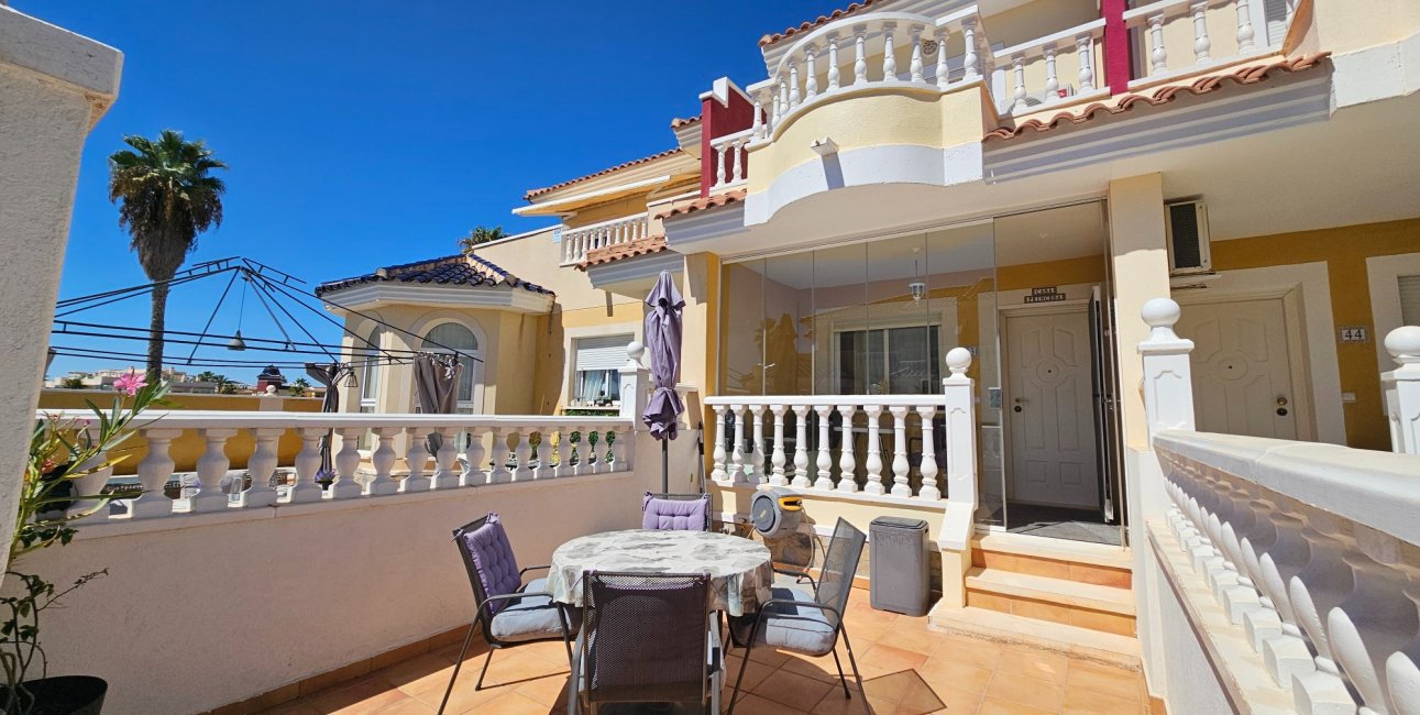 Resale - Townhouse / Semi-detached -
Ciudad Quesada - Cuidad Quesada