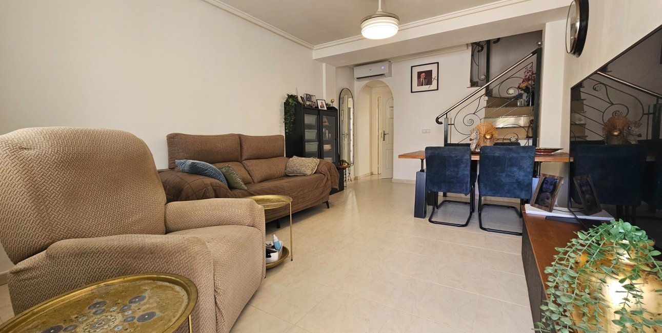 Resale - Townhouse / Semi-detached -
Ciudad Quesada - Cuidad Quesada