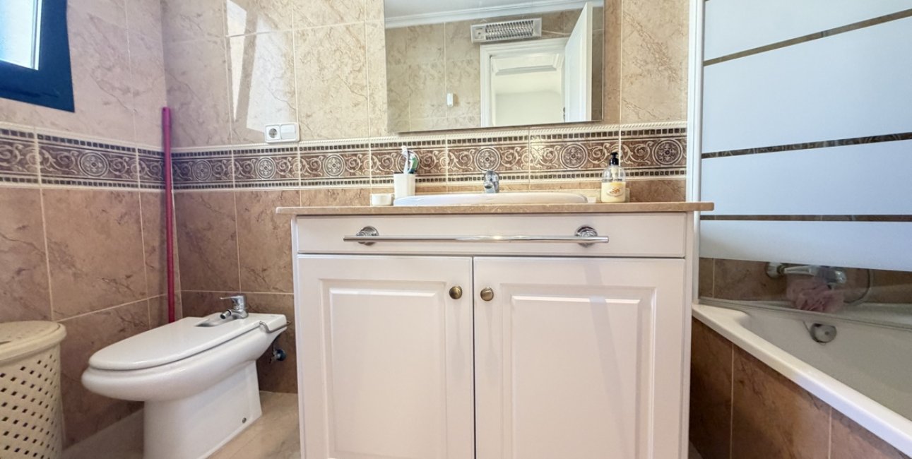 Resale - Townhouse -
Orihuela Costa - Lomas de Campoamor
