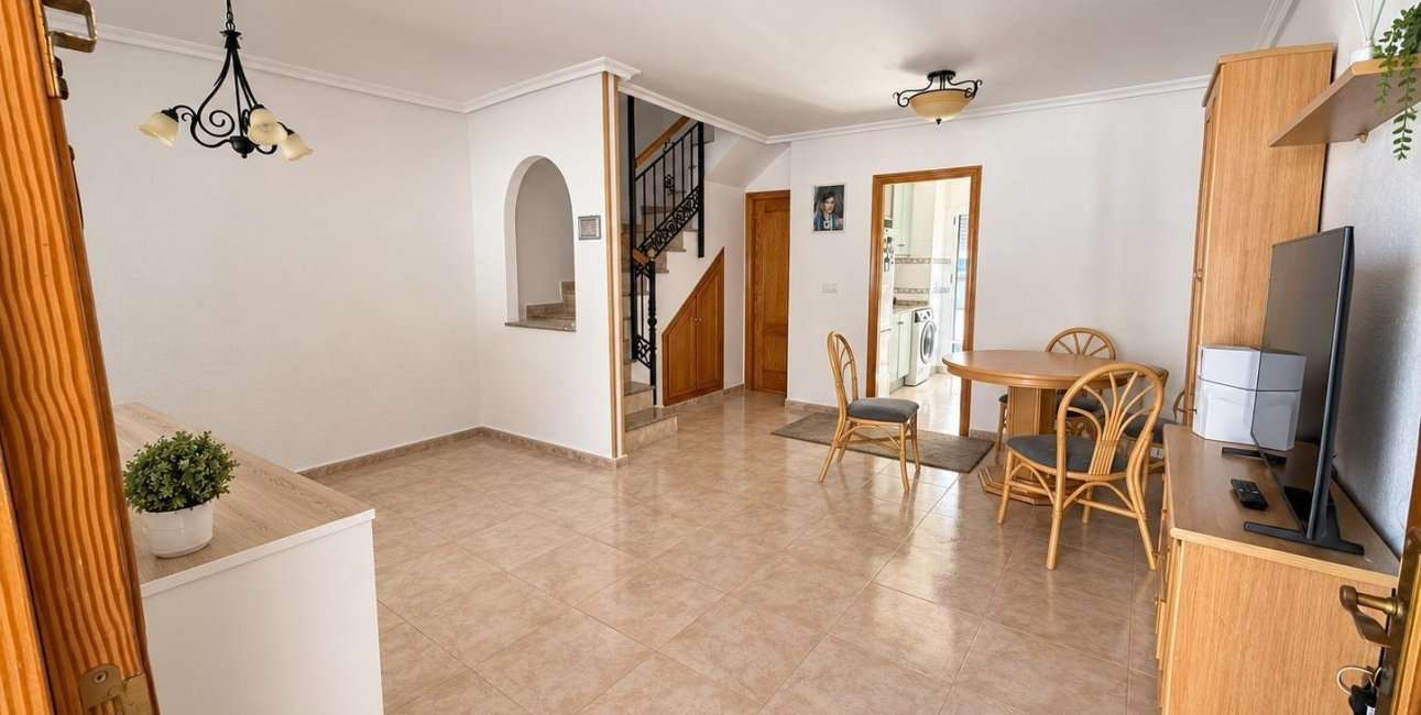Resale - Townhouse -
Torrevieja - Torretas  - La Siesta - El Limonar