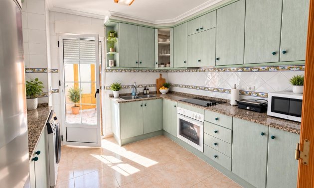 Resale - Townhouse -
Torrevieja - Torretas  - La Siesta - El Limonar