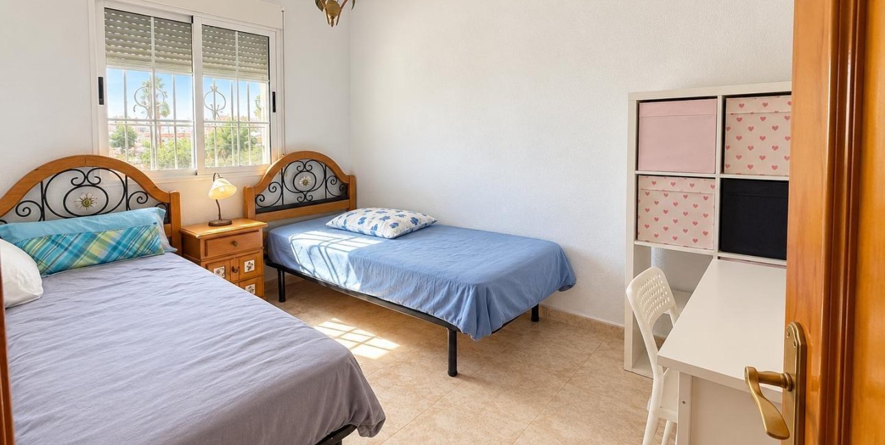 Resale - Townhouse -
Torrevieja - Torretas  - La Siesta - El Limonar