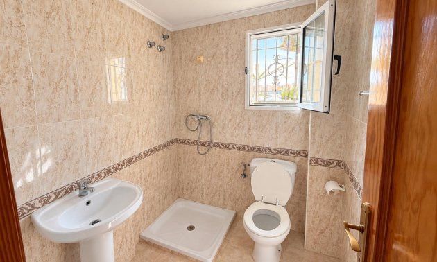 Resale - Townhouse -
Torrevieja - Torretas  - La Siesta - El Limonar