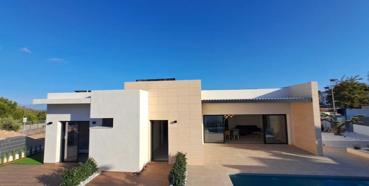Reventa - Villa -
Polop - Urbanizaciones
