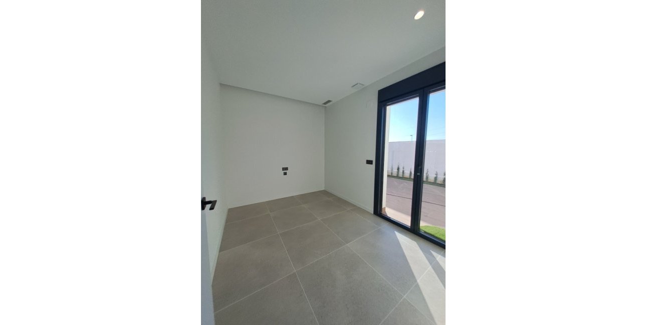Reventa - Villa -
Polop - Urbanizaciones
