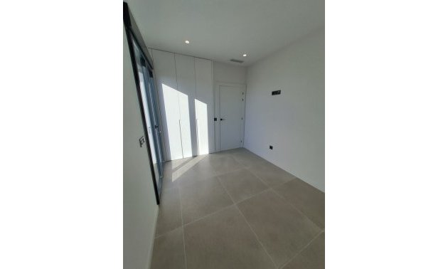 Reventa - Villa -
Polop - Urbanizaciones