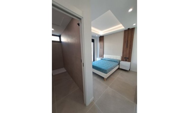 Reventa - Villa -
Polop - Urbanizaciones