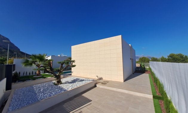 Reventa - Villa -
Polop - Urbanizaciones