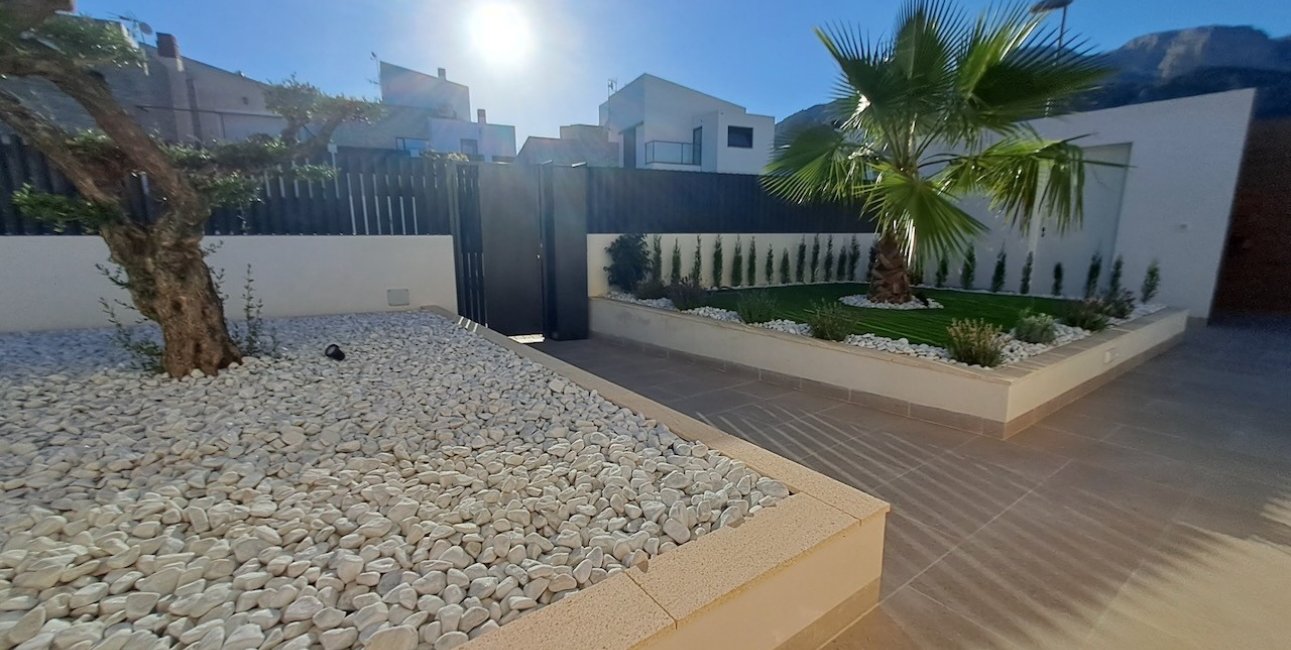 Reventa - Villa -
Polop - Urbanizaciones