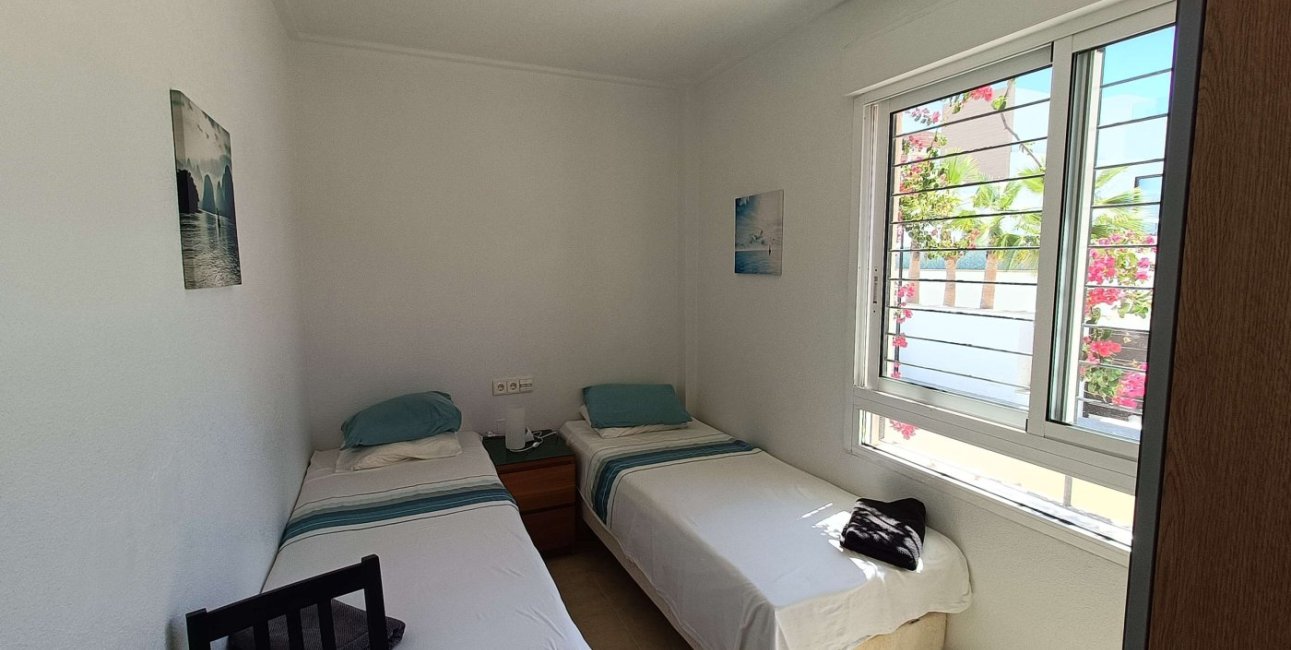 Resale - Townhouse -
Algorfa - La Finca Golf Resort
