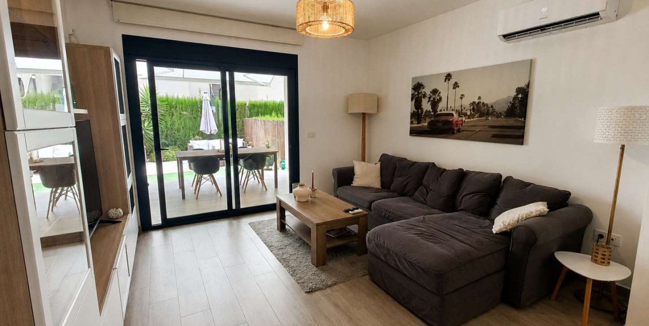 Resale - Apartment / flat -
San Miguel de Salinas - La Cañada - Los Alcores