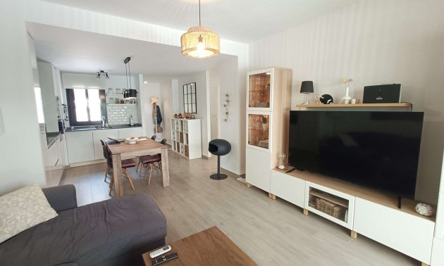 Resale - Apartment / flat -
San Miguel de Salinas - La Cañada - Los Alcores