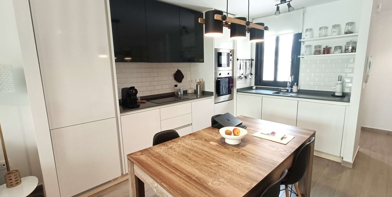 Resale - Apartment / flat -
San Miguel de Salinas - La Cañada - Los Alcores