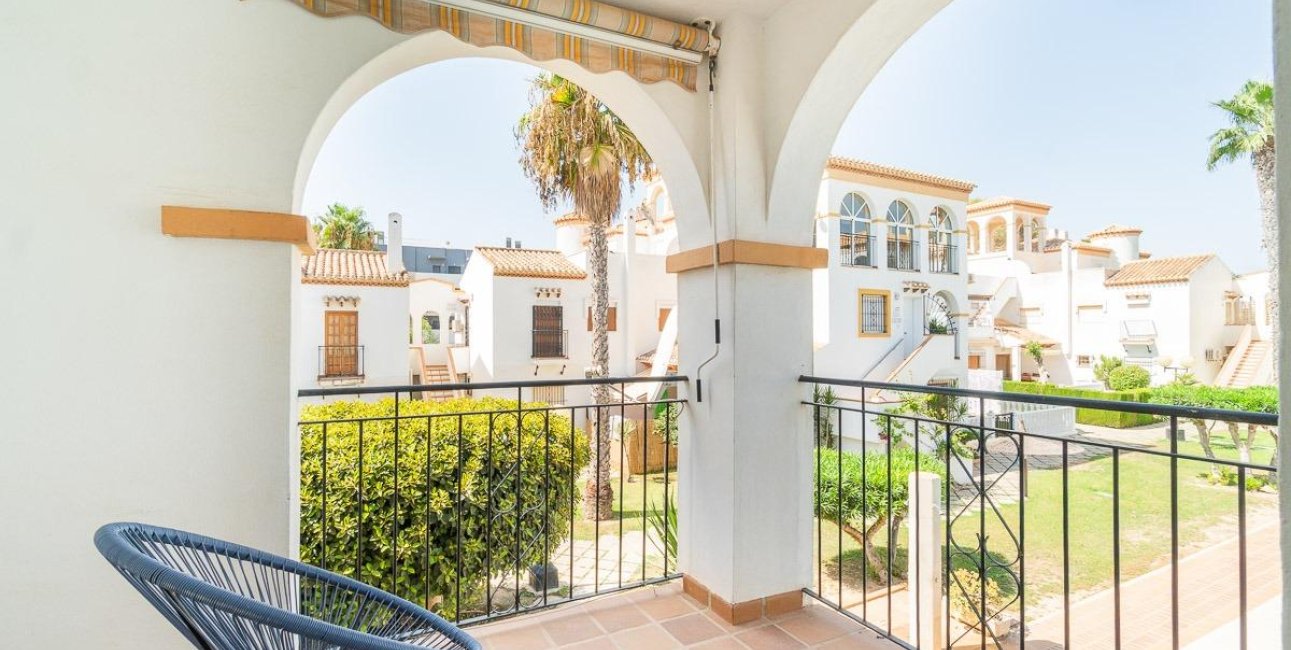 Resale - Duplex -
Orihuela Costa - Playa Flamenca