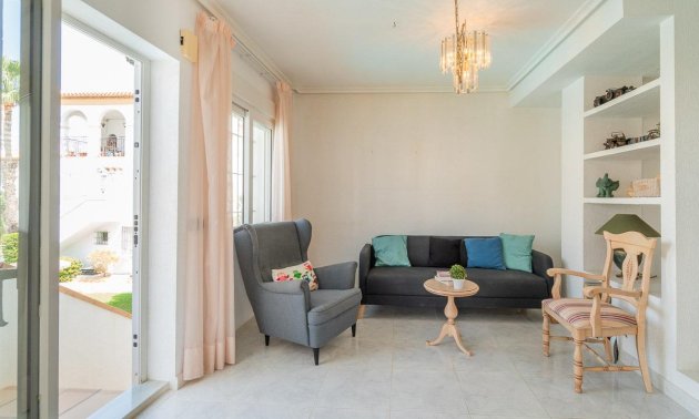 Resale - Duplex -
Orihuela Costa - Playa Flamenca