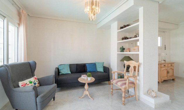 Resale - Duplex -
Orihuela Costa - Playa Flamenca
