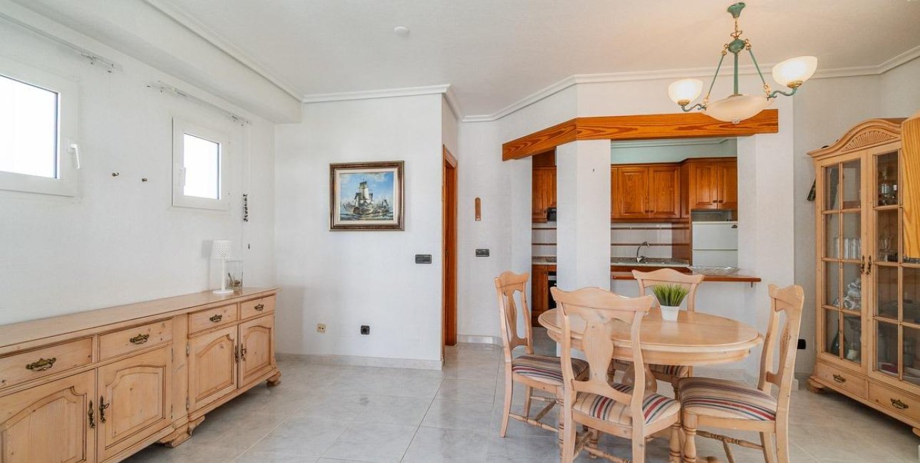 Resale - Duplex -
Orihuela Costa - Playa Flamenca