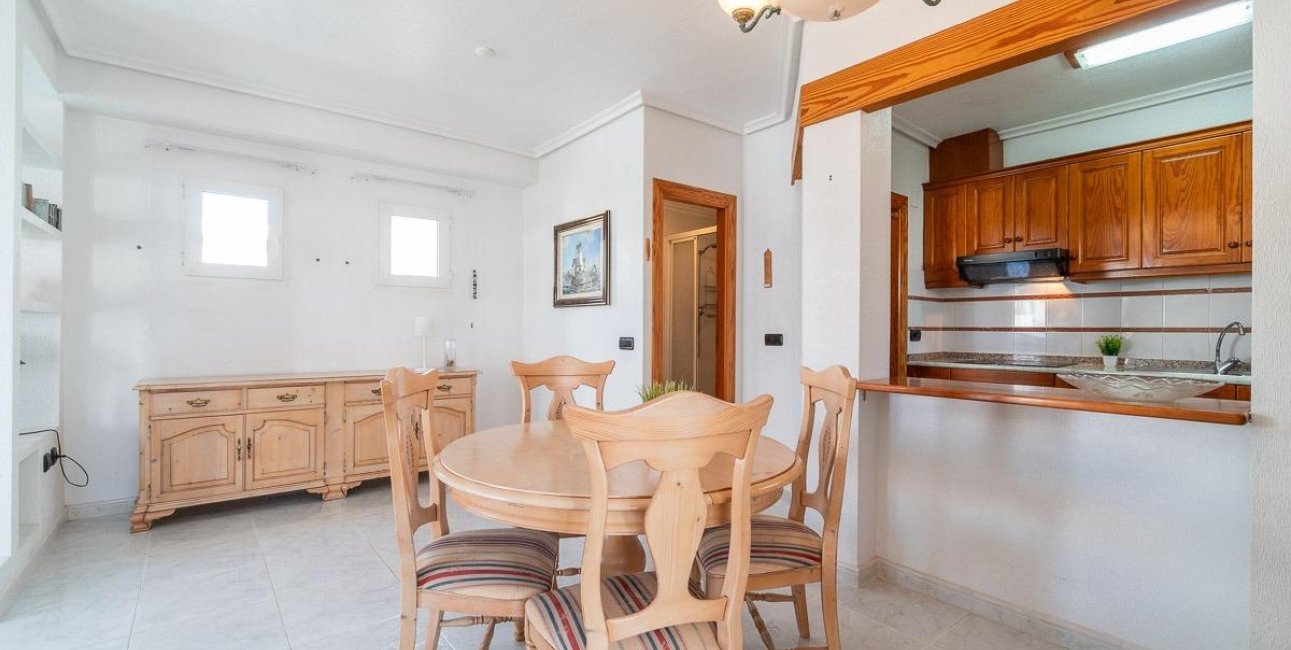 Resale - Duplex -
Orihuela Costa - Playa Flamenca