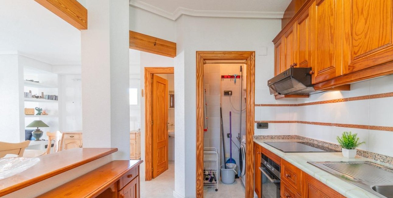 Resale - Duplex -
Orihuela Costa - Playa Flamenca