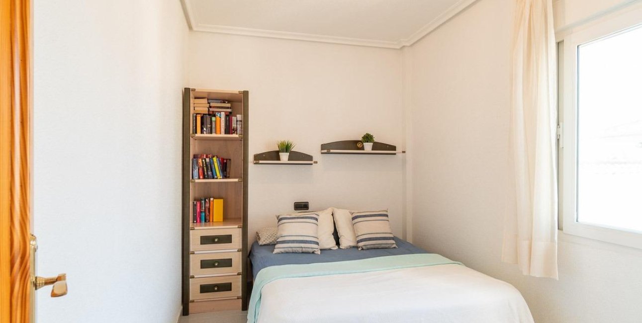 Resale - Duplex -
Orihuela Costa - Playa Flamenca