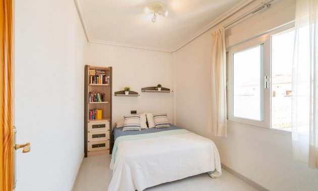 Resale - Duplex -
Orihuela Costa - Playa Flamenca