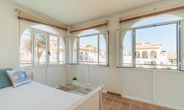 Resale - Duplex -
Orihuela Costa - Playa Flamenca