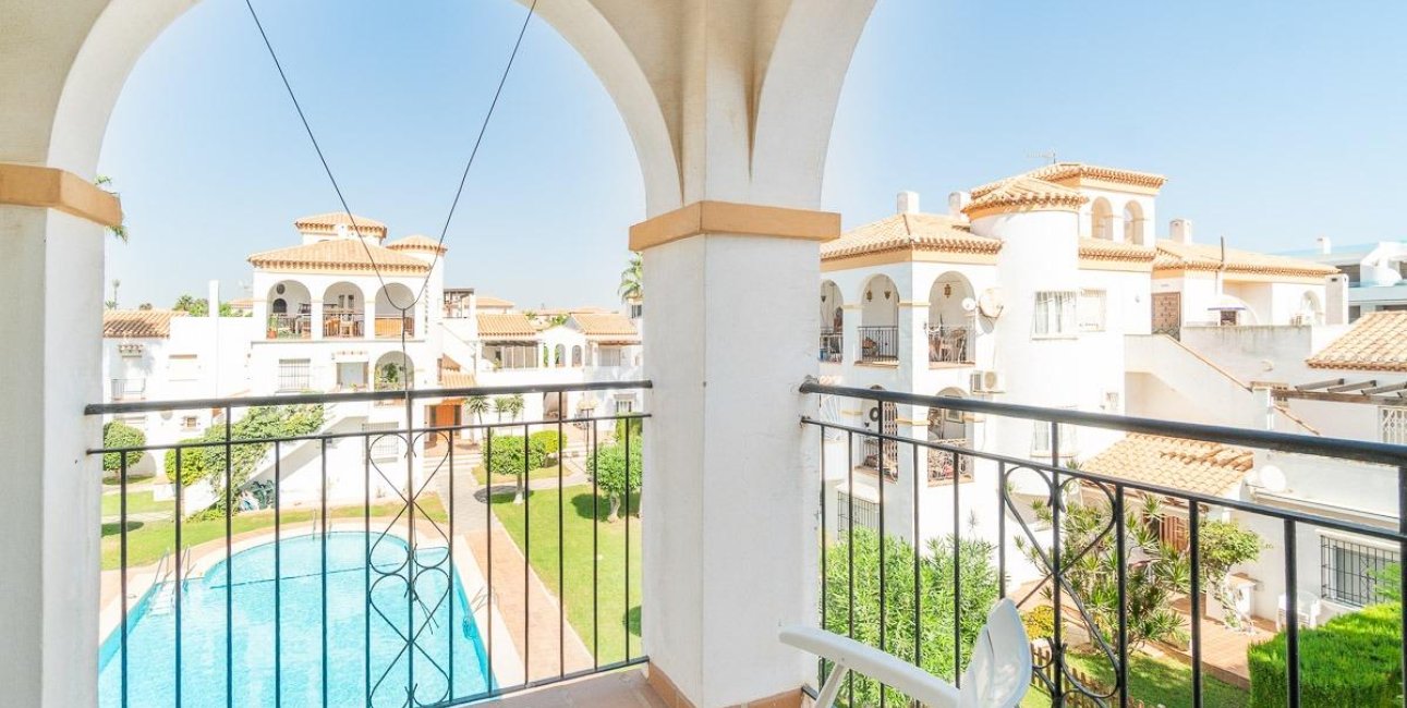 Resale - Duplex -
Orihuela Costa - Playa Flamenca