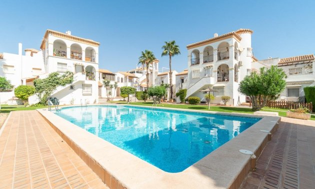 Resale - Duplex -
Orihuela Costa - Playa Flamenca