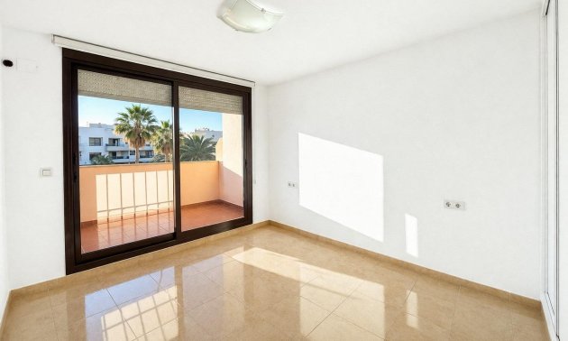 Reventa - Adosado -
Torrevieja - Aguas Nuevas