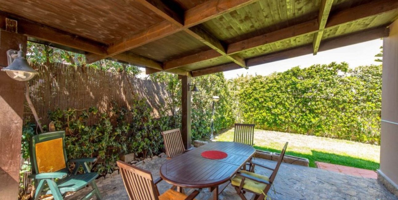 Resale - Villa -
Torrevieja - La Mata
