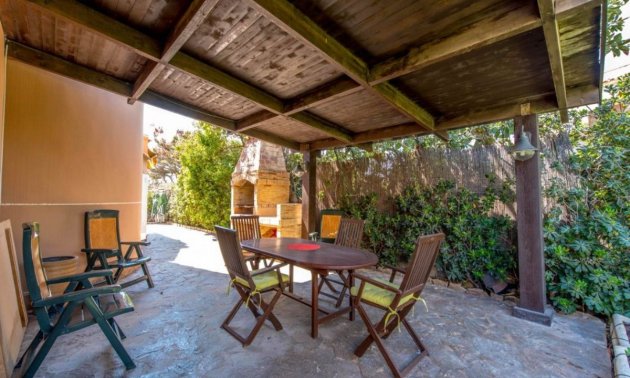 Resale - Villa -
Torrevieja - La Mata