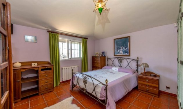 Resale - Villa -
Torrevieja - La Mata