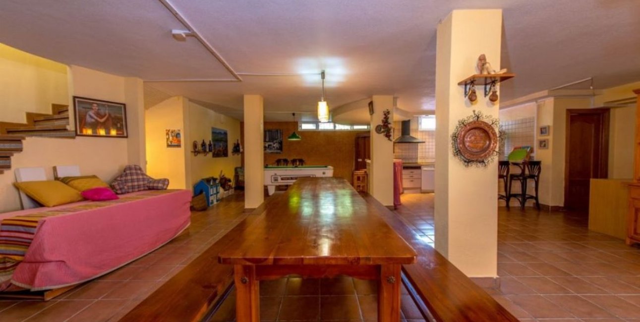 Resale - Villa -
Torrevieja - La Mata