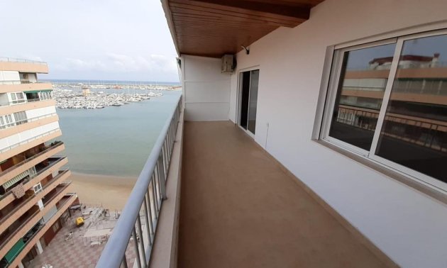 Resale - Apartment / flat -
Torrevieja - Acequion