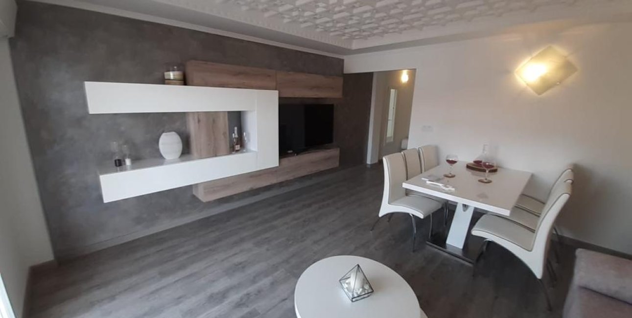 Resale - Apartment / flat -
Torrevieja - Acequion