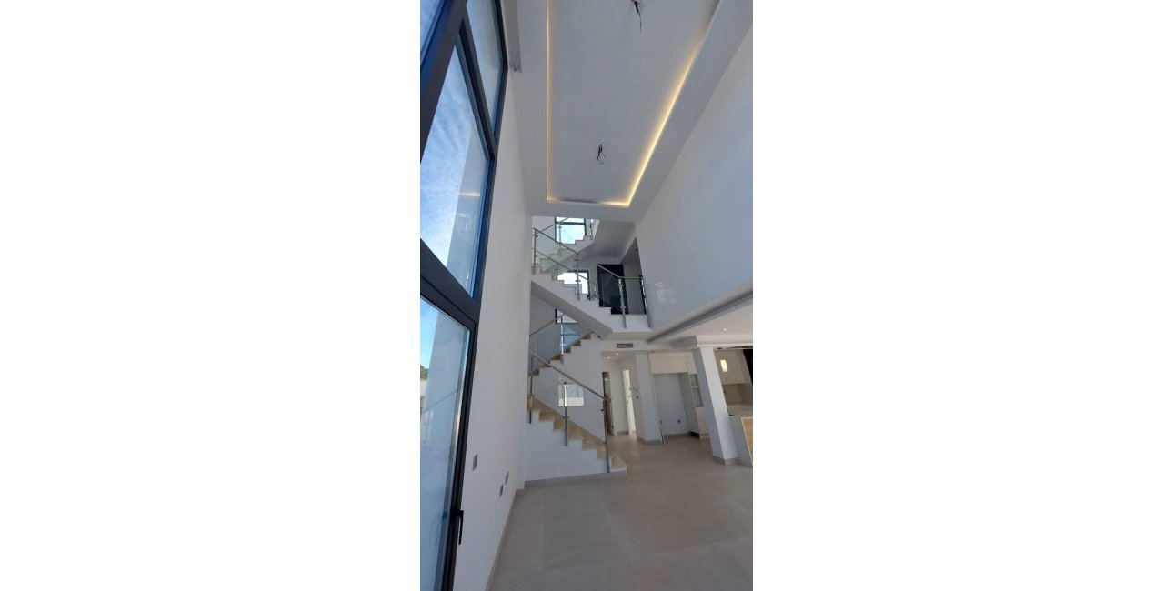 Resale - Villa -
Torrevieja - Los Balcones - Los Altos del Edén