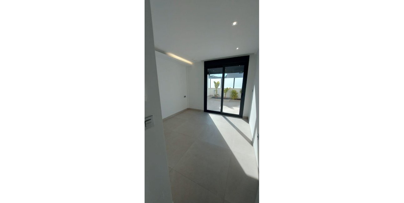 Resale - Villa -
Torrevieja - Los Balcones - Los Altos del Edén