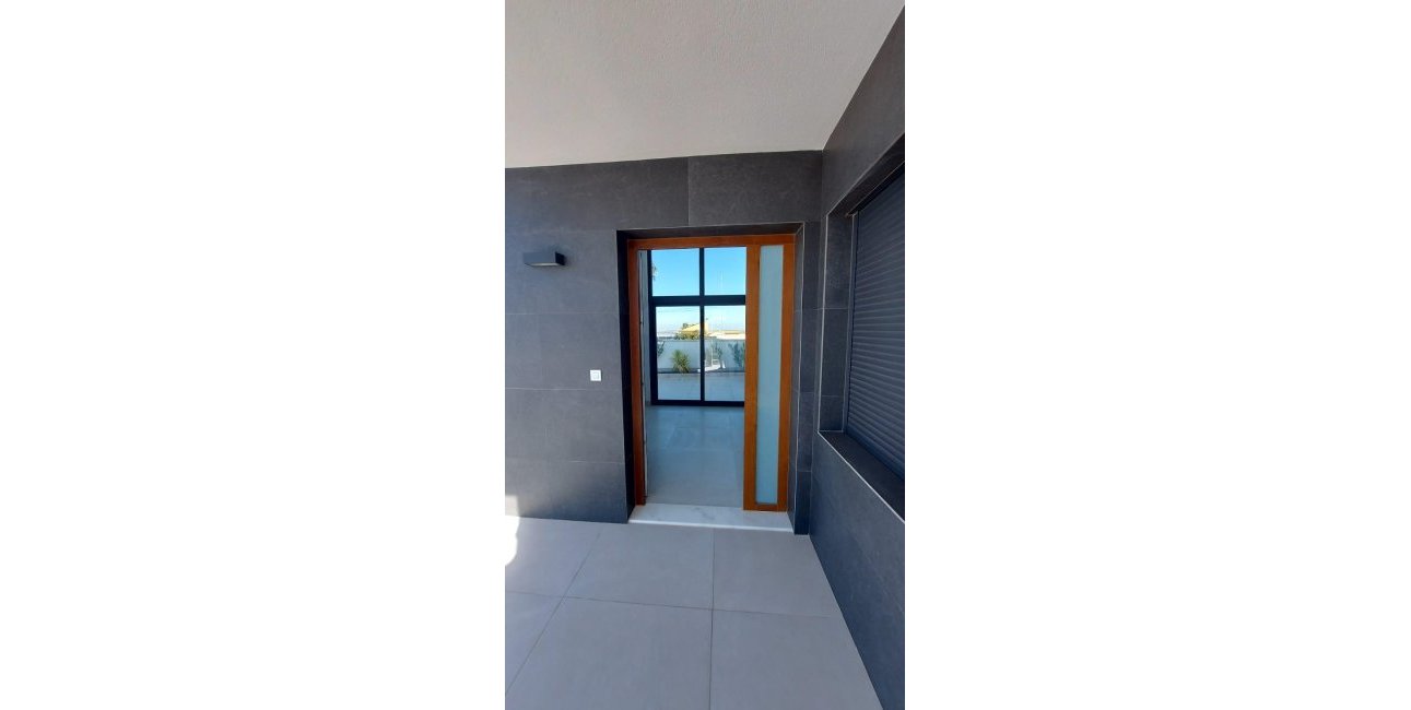 Resale - Villa -
Torrevieja - Los Balcones - Los Altos del Edén